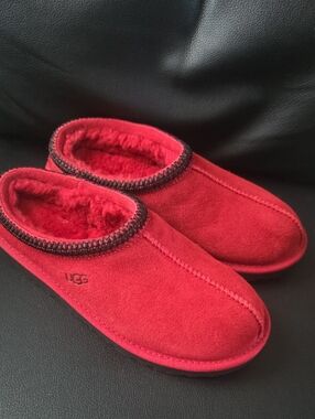 UGG Red Suede Tasmans